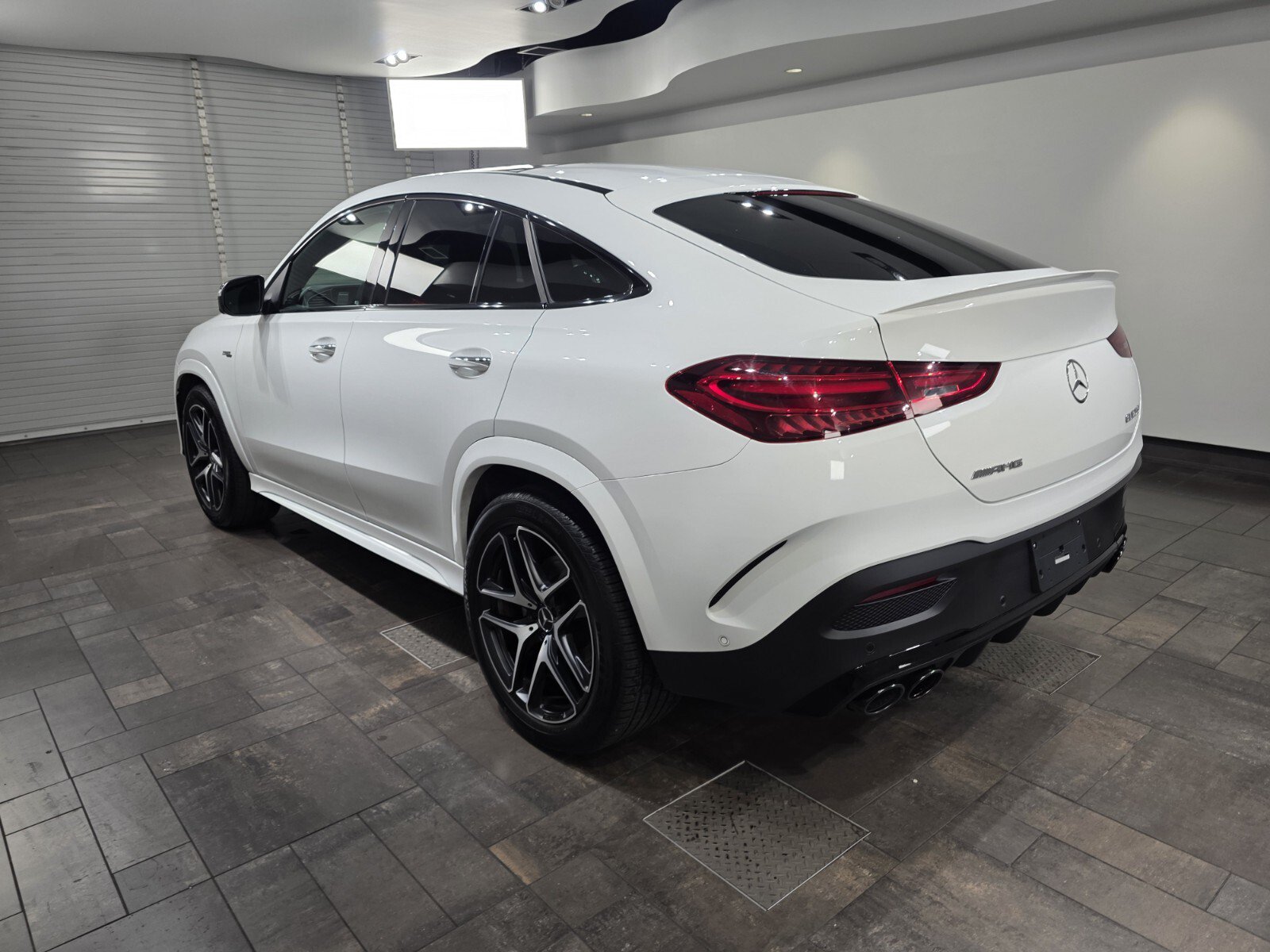 Used 2025 Mercedes-Benz GLE 53 AMG 4MATIC Coupe w/ AMG Night Package image 4