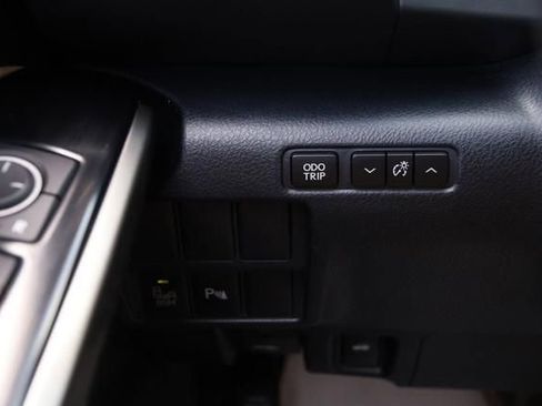 Used 2014 Lexus IS 350 w/ Navigation Package RWD image 23