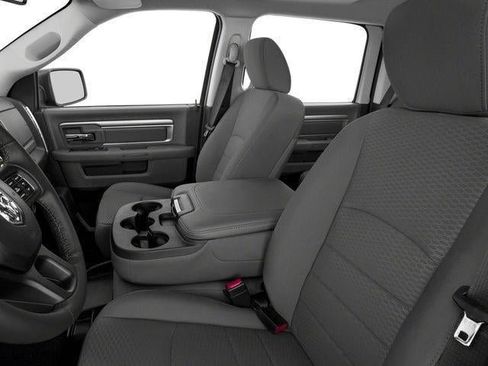 Used 2017 RAM 1500 Big Horn AWD/4WD image 9
