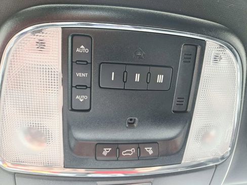 Used 2020 Jeep Grand Cherokee Limited image 34