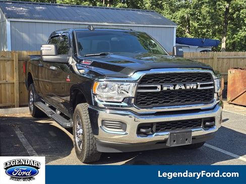 Used 2023 RAM 2500 Tradesman AWD/4WD image 2