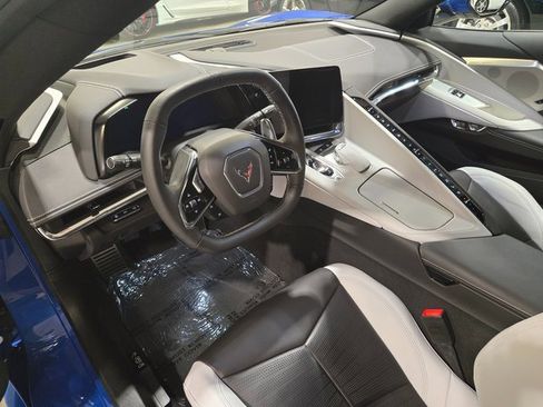 Used 2020 Chevrolet Corvette Stingray Preferred Cpe w/ 2LT Preferred Equipment Group image 11