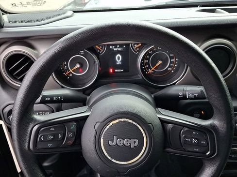 Used 2018 Jeep Wrangler Sport image 20