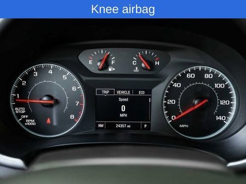 Used 2025 Chevrolet Malibu RS image 32