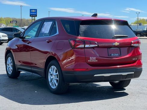 Used 2024 Chevrolet Equinox LT AWD/4WD image 9