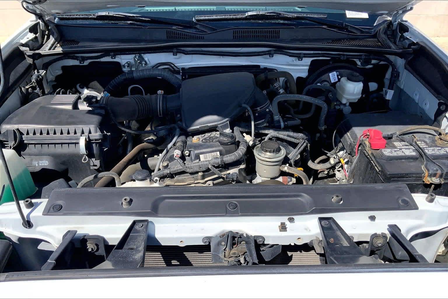 Used 2022 Toyota Tacoma SR RWD image 9