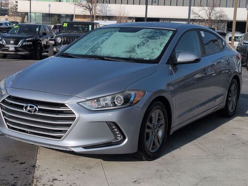 Used 2017 Hyundai Elantra SE w/ SE A/T Tech Package 03 image 8
