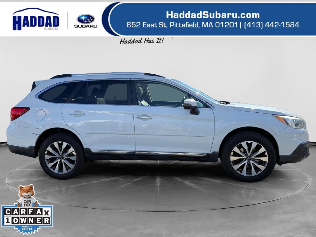 Used 2017 Subaru Outback 3.6R Touring AWD/4WD image 6
