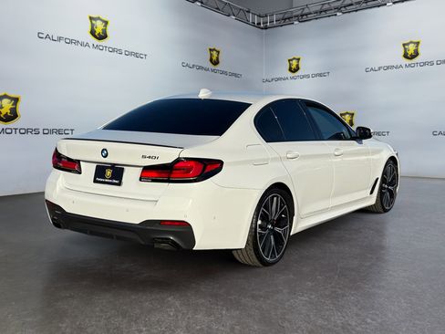 Used 2023 BMW 540i w/ M Sport Package image 5