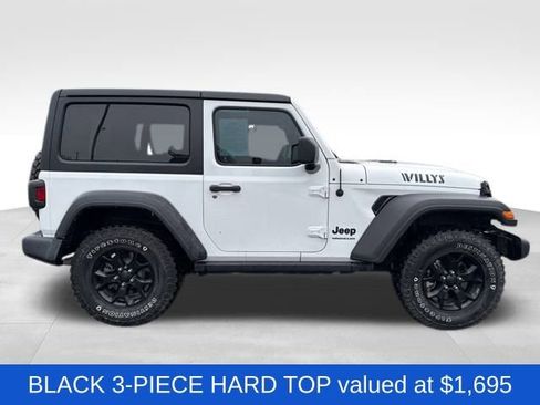 Used 2022 Jeep Wrangler Willys image 8