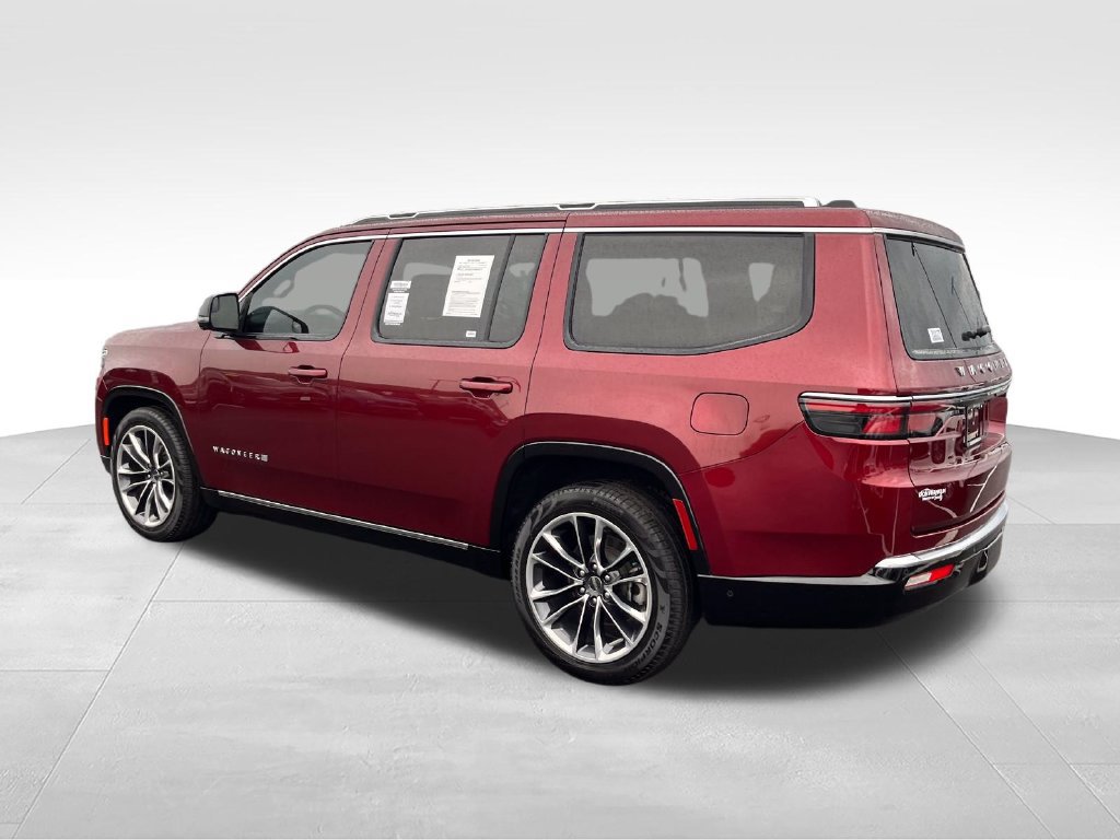 Used 2024 Jeep Wagoneer Series III w/ Premium Group I AWD/4WD image 3