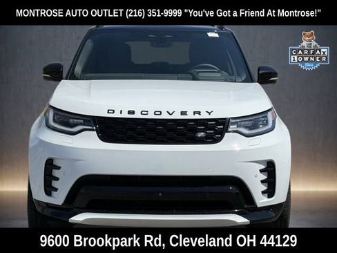 Used 2024 Land Rover Discovery Dynamic SE image 9