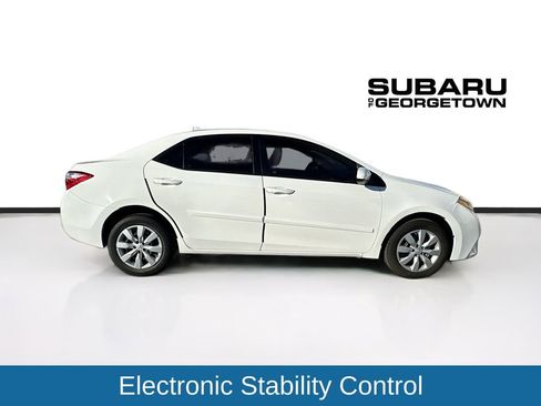 Used 2016 Toyota Corolla LE image 8