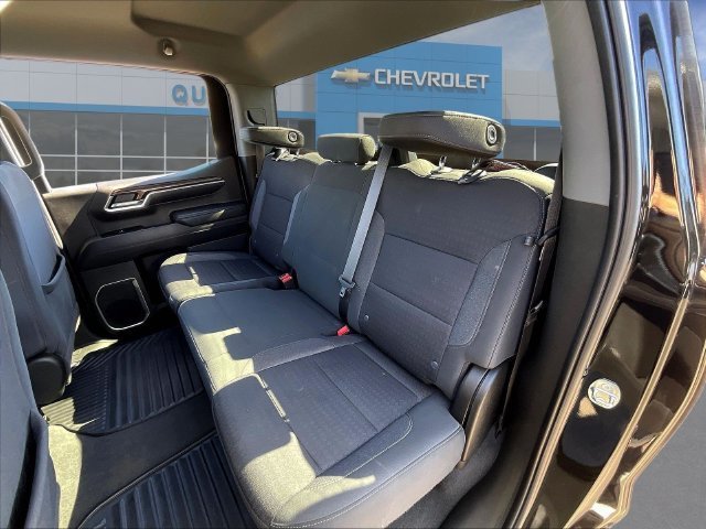 Used 2022 Chevrolet Silverado 1500 LT AWD/4WD image 24