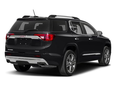 Used 2018 GMC Acadia Denali w/ Technology Package AWD/4WD image 5