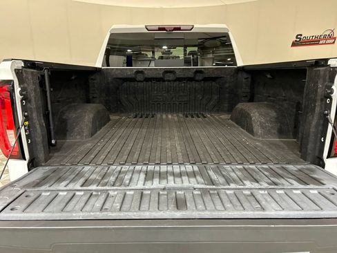 Used 2020 GMC Sierra 1500 AT4 w/ AT4 Premium Package image 5