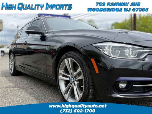 Used 2018 BMW 330i xDrive Wagon AWD/4WD image 38