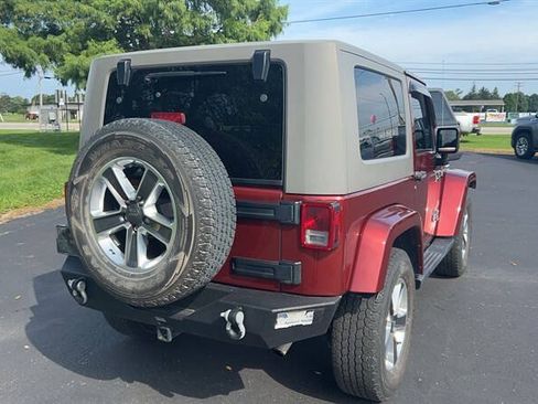 Used 2008 Jeep Wrangler Sahara w/ Dual Top Group AWD/4WD image 8