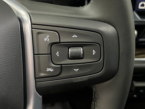 New 2026 GMC Sierra 1500 SLE w/ Preferred Package AWD/4WD image 17