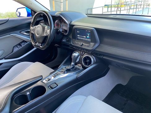 Used 2016 Chevrolet Camaro LT RWD image 24