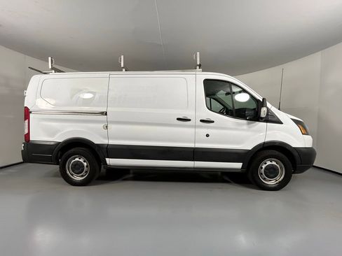 Used 2017 Ford Transit 150 130 Low Roof image 8