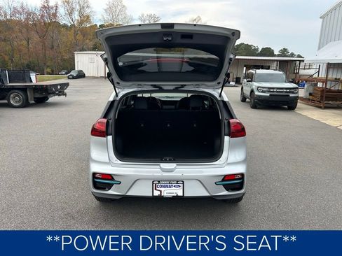 Used 2020 Kia Niro EX w/ Cold Weather Package image 7