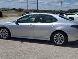 Used 2023 Toyota Camry LE image 5