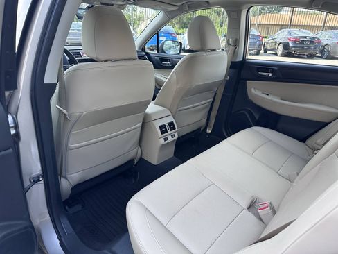 Used 2017 Subaru Legacy 2.5i Limited AWD/4WD image 37