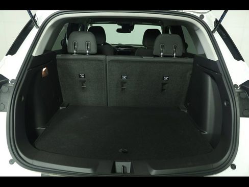 Used 2023 Chevrolet TrailBlazer LT w/ Convenience Package image 17