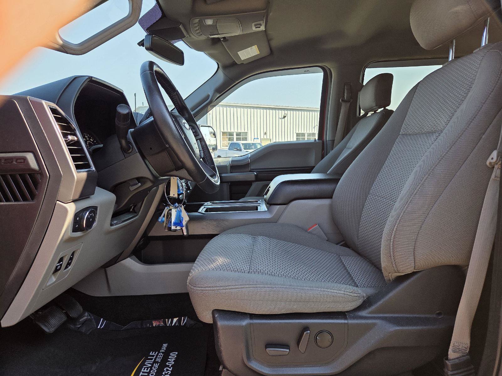 Used 2019 Ford F150 XLT w/ Equipment Group 302A Luxury AWD/4WD image 26