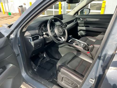 Used 2022 MAZDA CX-5 Carbon Edition image 2