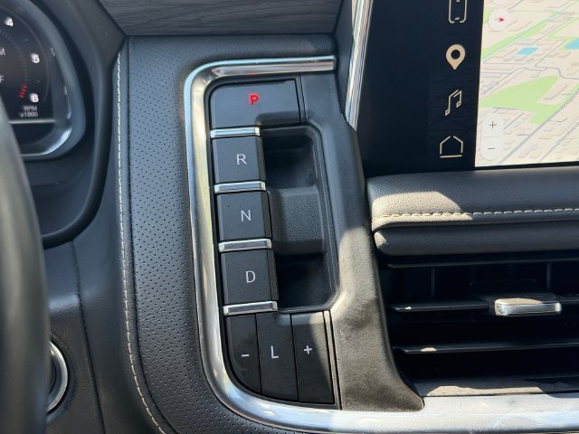 Certified 2023 GMC Yukon SLT RWD image 29