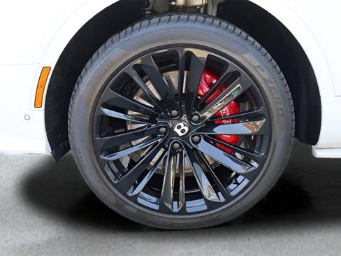 Certified 2022 Bentley Bentayga Speed image 6