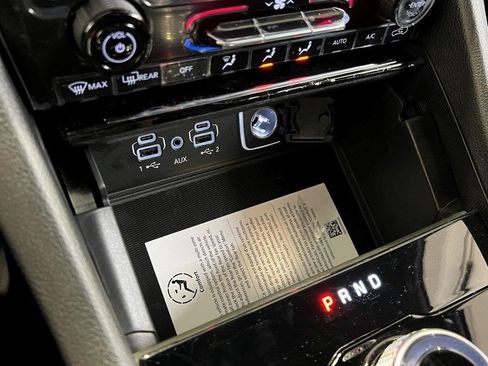 New 2025 Jeep Grand Cherokee L Laredo w/ Luxury Tech Group I image 33