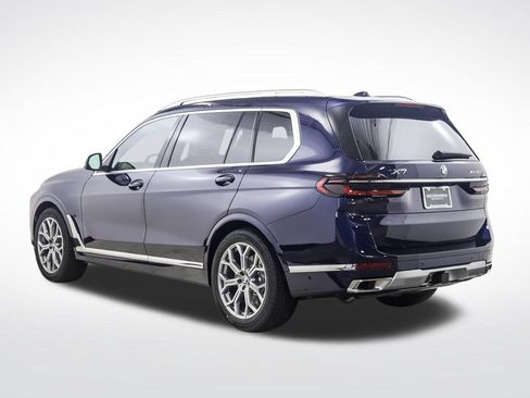 Used 2026 BMW X7 xDrive40i AWD/4WD image 3