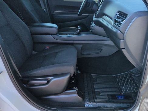Used 2024 Dodge Durango SXT image 25