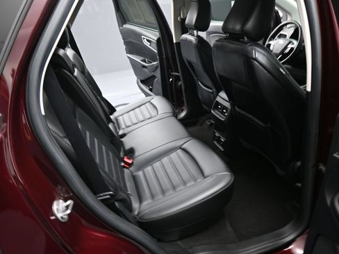 Used 2020 Ford Edge SEL w/ Convenience Package FWD image 19