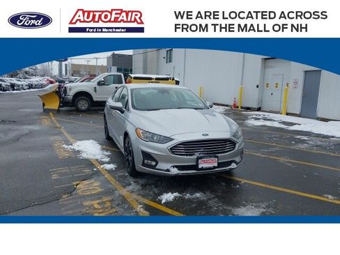 Certified 2019 Ford Fusion SE w/ Equipment Group 151A image 1