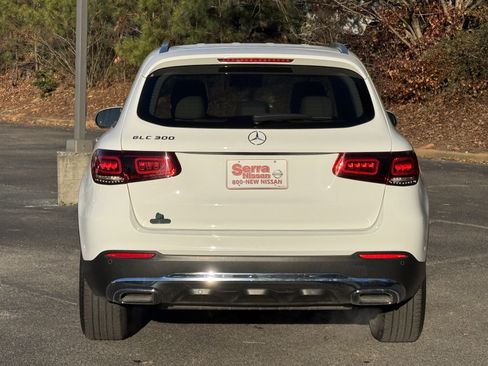 Used 2022 Mercedes-Benz GLC 300 image 32