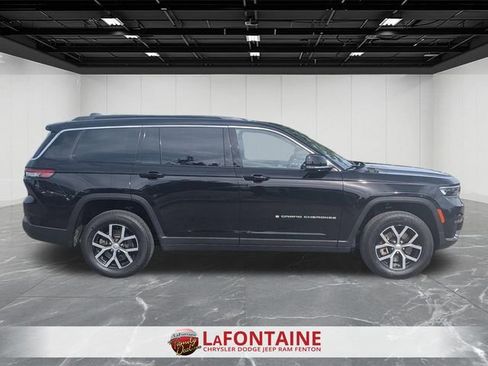Used 2024 Jeep Grand Cherokee L Limited AWD/4WD image 6