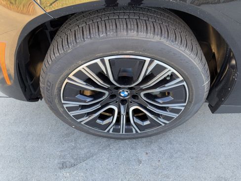 Used 2026 BMW X3 xDrive30i w/ Premium Package AWD/4WD image 13