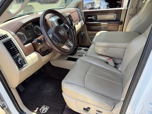 Used 2018 RAM 3500 Laramie RWD image 6