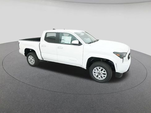 New 2025 Toyota Tacoma SR5 image 12