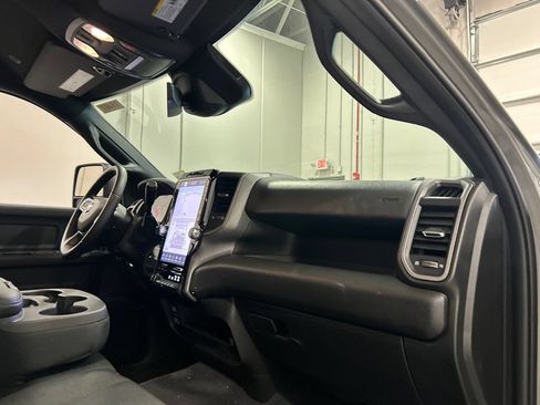 New 2026 RAM 2500 Tradesman AWD/4WD image 32