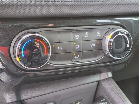 New 2026 Chevrolet TrailBlazer LT image 15