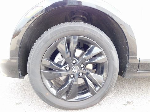 Used 2024 Buick Encore GX Sport Touring image 10