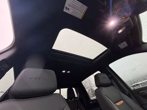 Used 2024 GMC Sierra 2500 AT4 w/ AT4 Premium Plus Package image 29