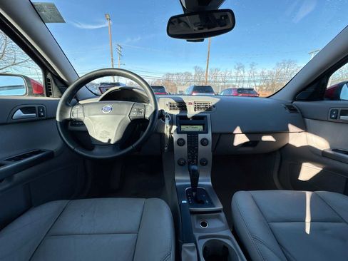 Used 2005 Volvo V50 T5 image 20