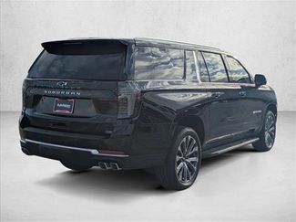 New 2026 Chevrolet Suburban High Country w/ Sun And Tow Package RWD video 2