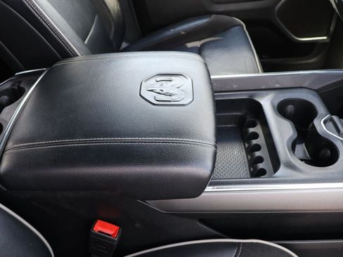 Used 2024 RAM 1500 Laramie AWD/4WD image 20